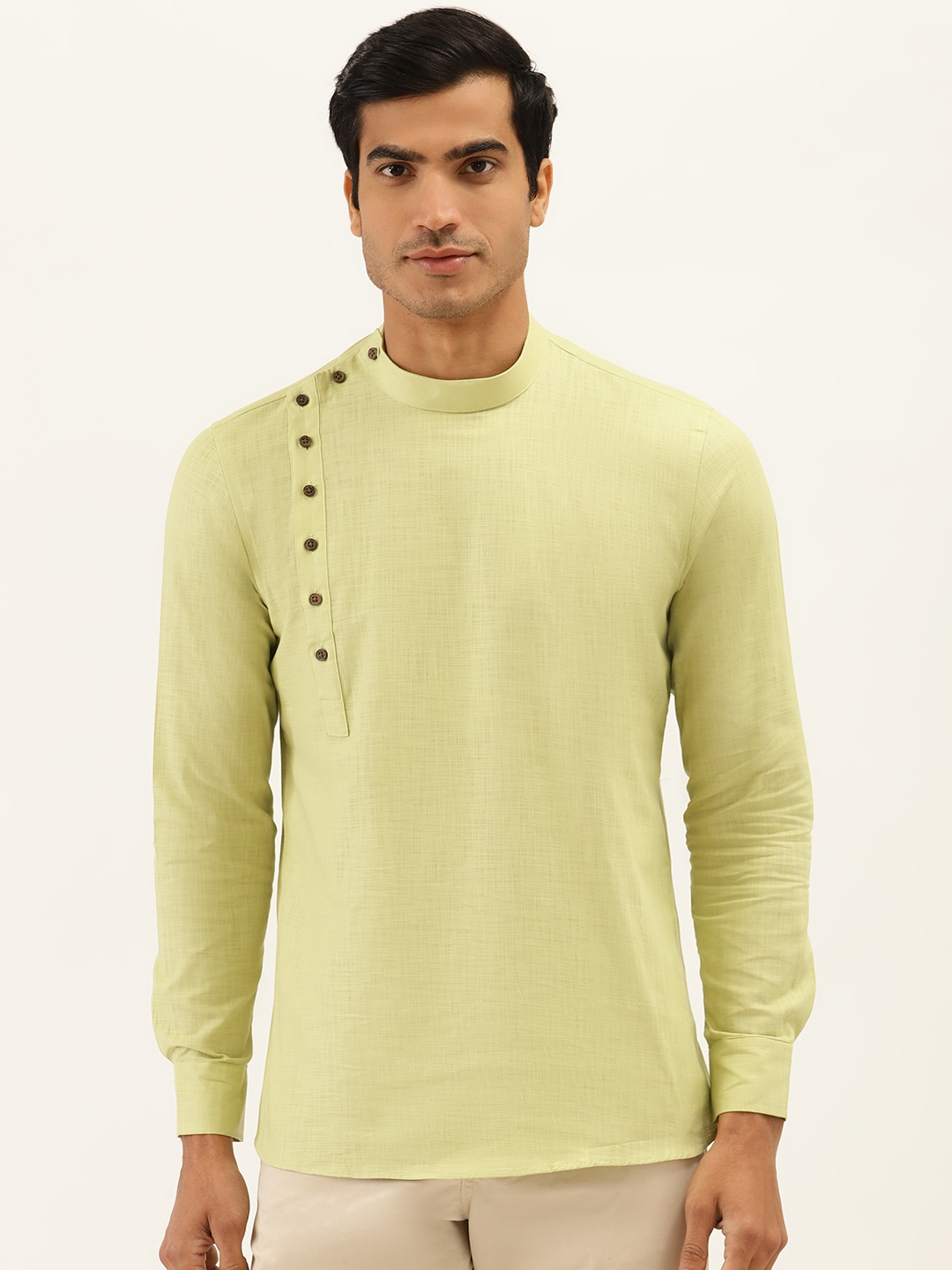 

Manyavar Men Green Solid Short Kurta