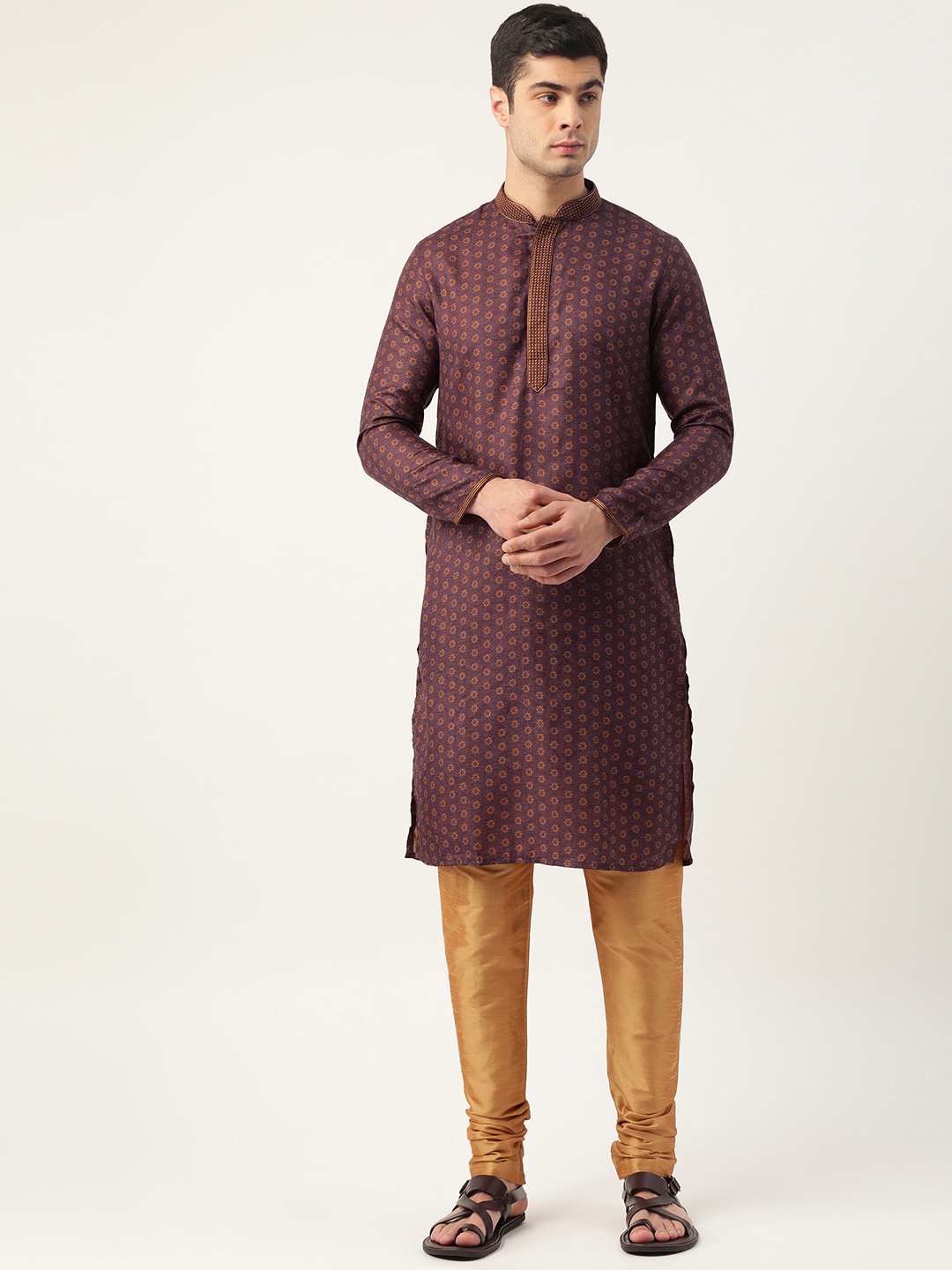 

Manyavar Men Burgundy & Golden Printed Kurta with Churidar