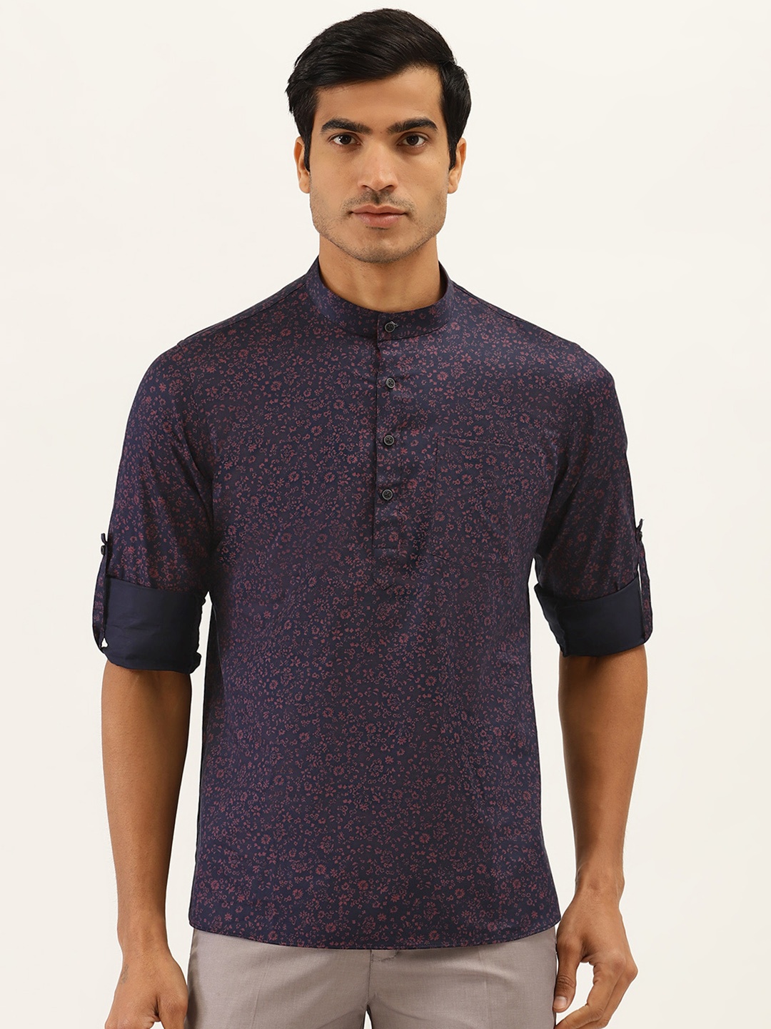 

Manyavar Men Navy Blue & Pink Floral Print Short Kurta