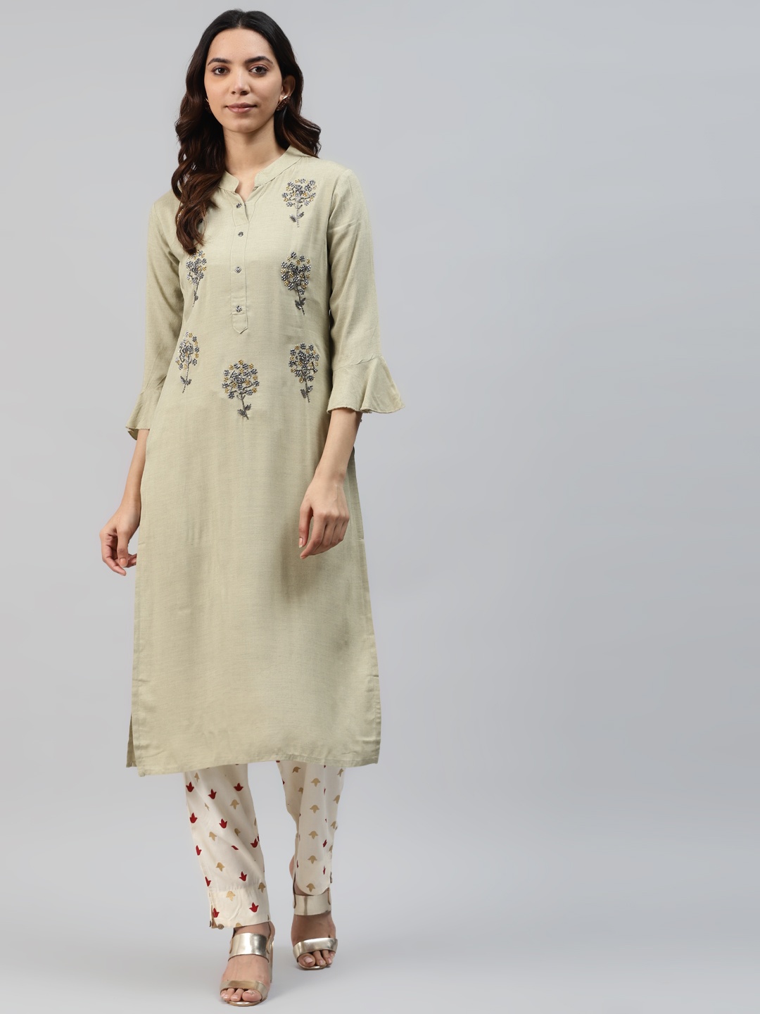 

HIGHLIGHT FASHION EXPORT Women Beige Sequinned Handwork Bell Sleeves Straight Kurta