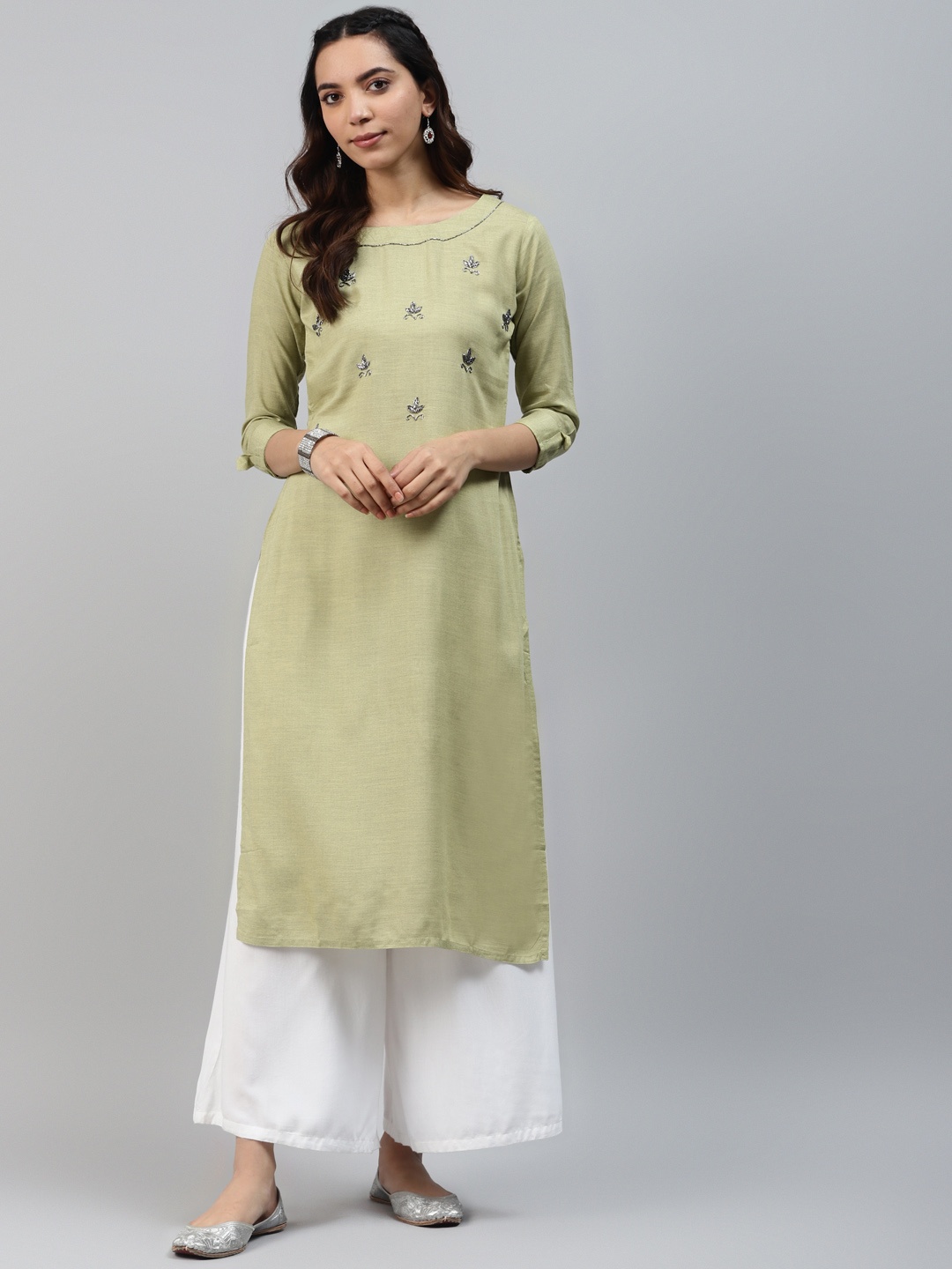

HIGHLIGHT FASHION EXPORT Women Green Yoke Design Zardozi Kurta