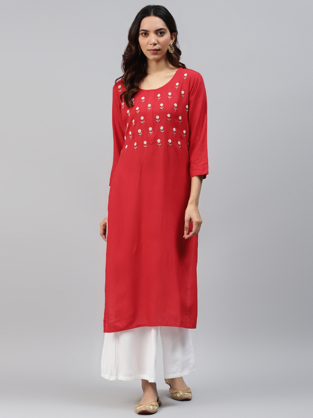

HIGHLIGHT FASHION EXPORT Women Red Floral Embellished Kurta