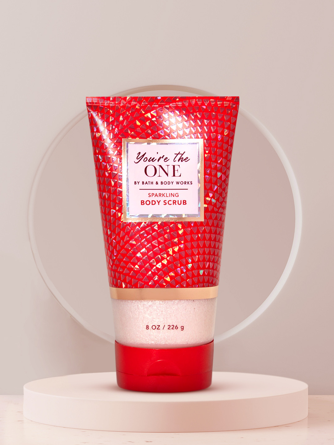 

Bath & Body Works You're the One Sparkling Body Scrub 226 g, Red