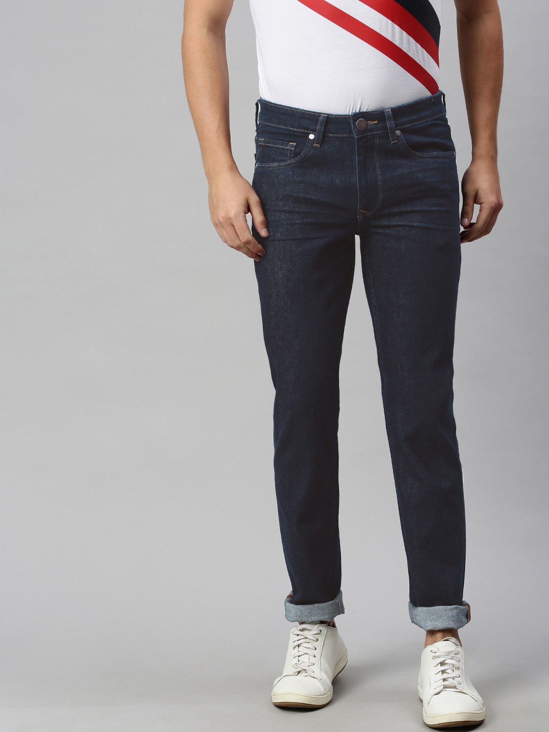 

Louis Philippe Jeans Men Blue Matt Slim Fit Low-Rise Clean Look Stretchable Jeans