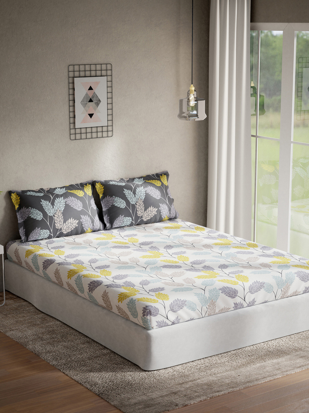 

DDecor White & Grey Floral-Printed 144 TC Double Bedsheet with 2 Pillow Covers