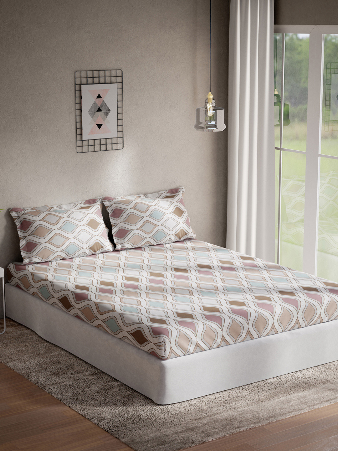 

DDecor Brown & White Printed 144 TC King Bedsheet With 2 Pillow Covers