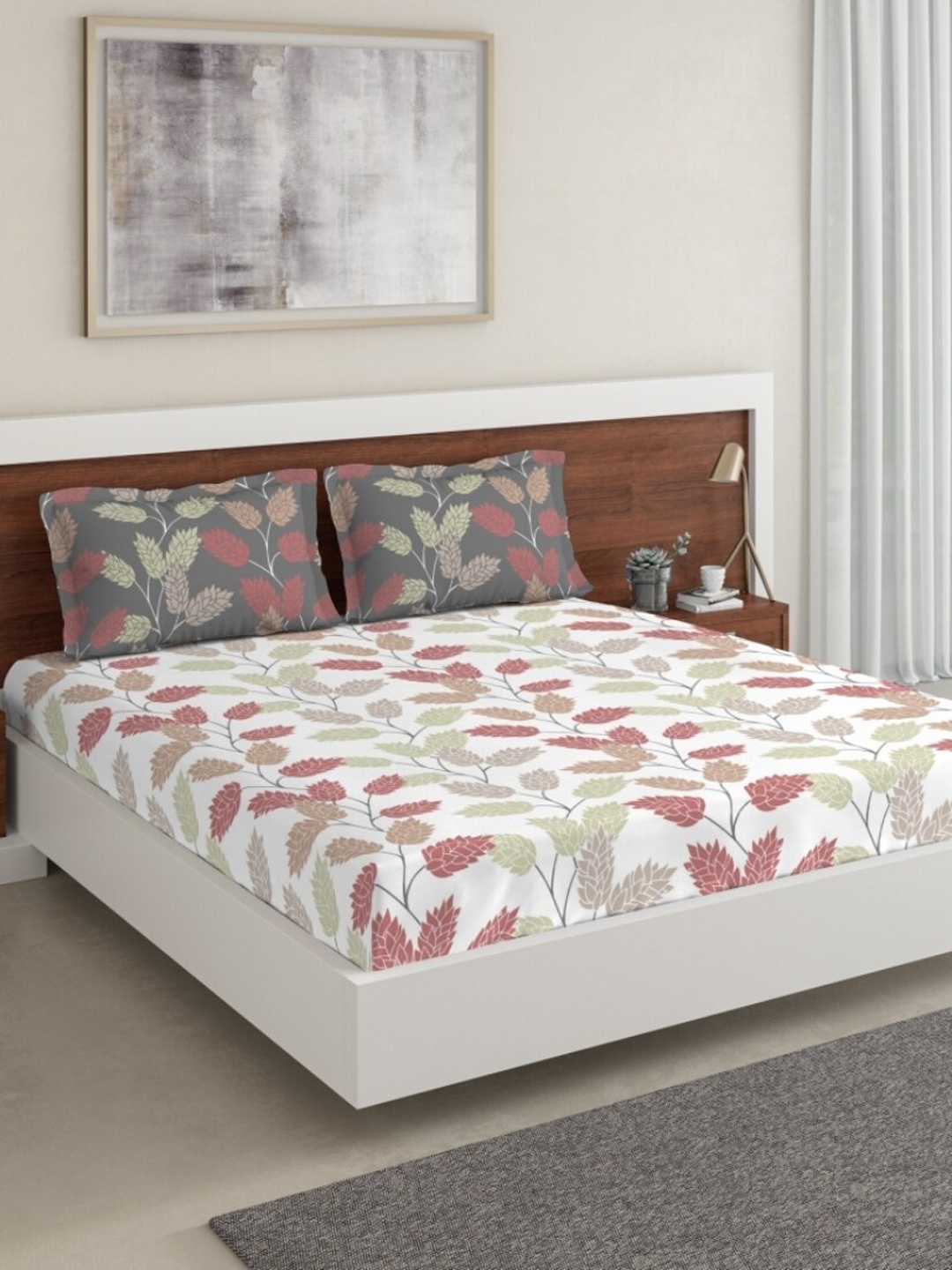 

DDecor Red & White Floral 144 TC Queen Bedsheet with Two Pillow Covers