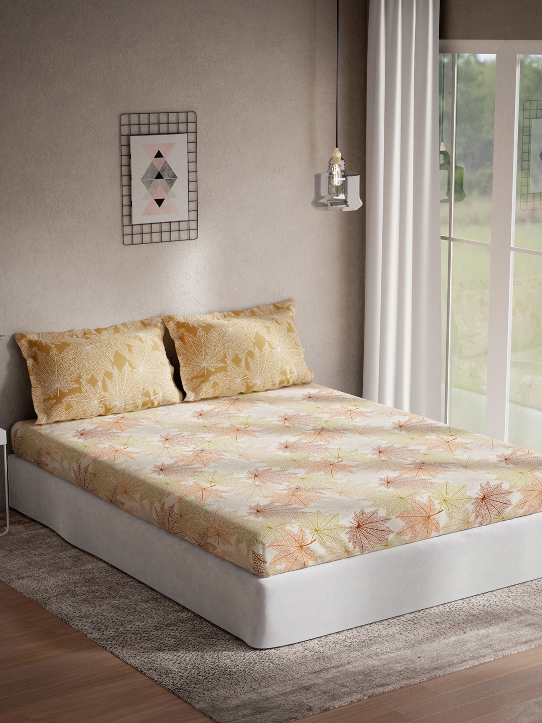 

DDecor Orange & Beige Floral-Printed 144 TC Queen Bedsheet with 2 Pillow Covers