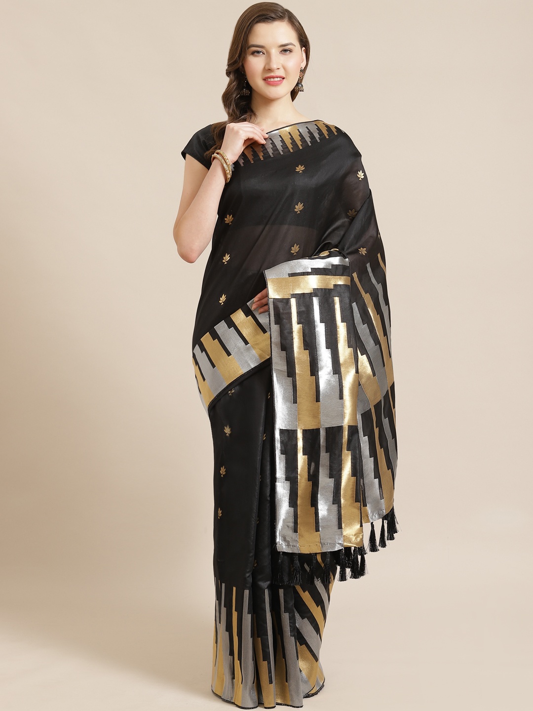 

VASTRANAND Black & Golden Woven Design Banarasi Saree