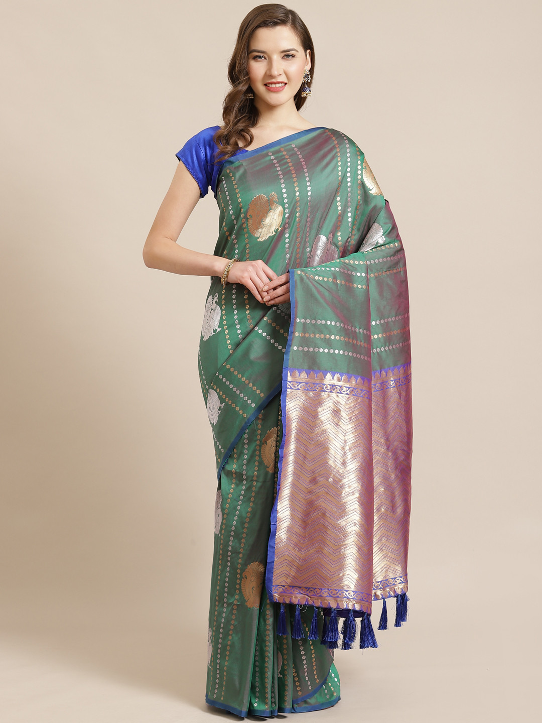 

VASTRANAND Green & Golden Zari Woven Design Banarasi Saree