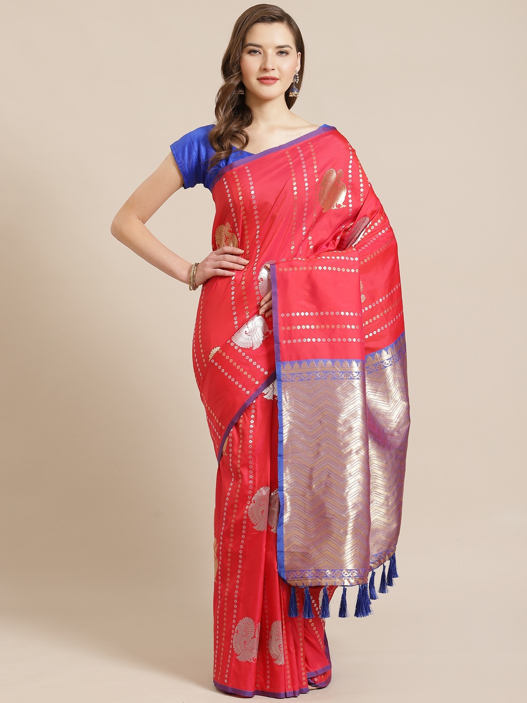 

VASTRANAND Fuschia & Golden Zari Woven Design Banarasi Saree, Fuchsia