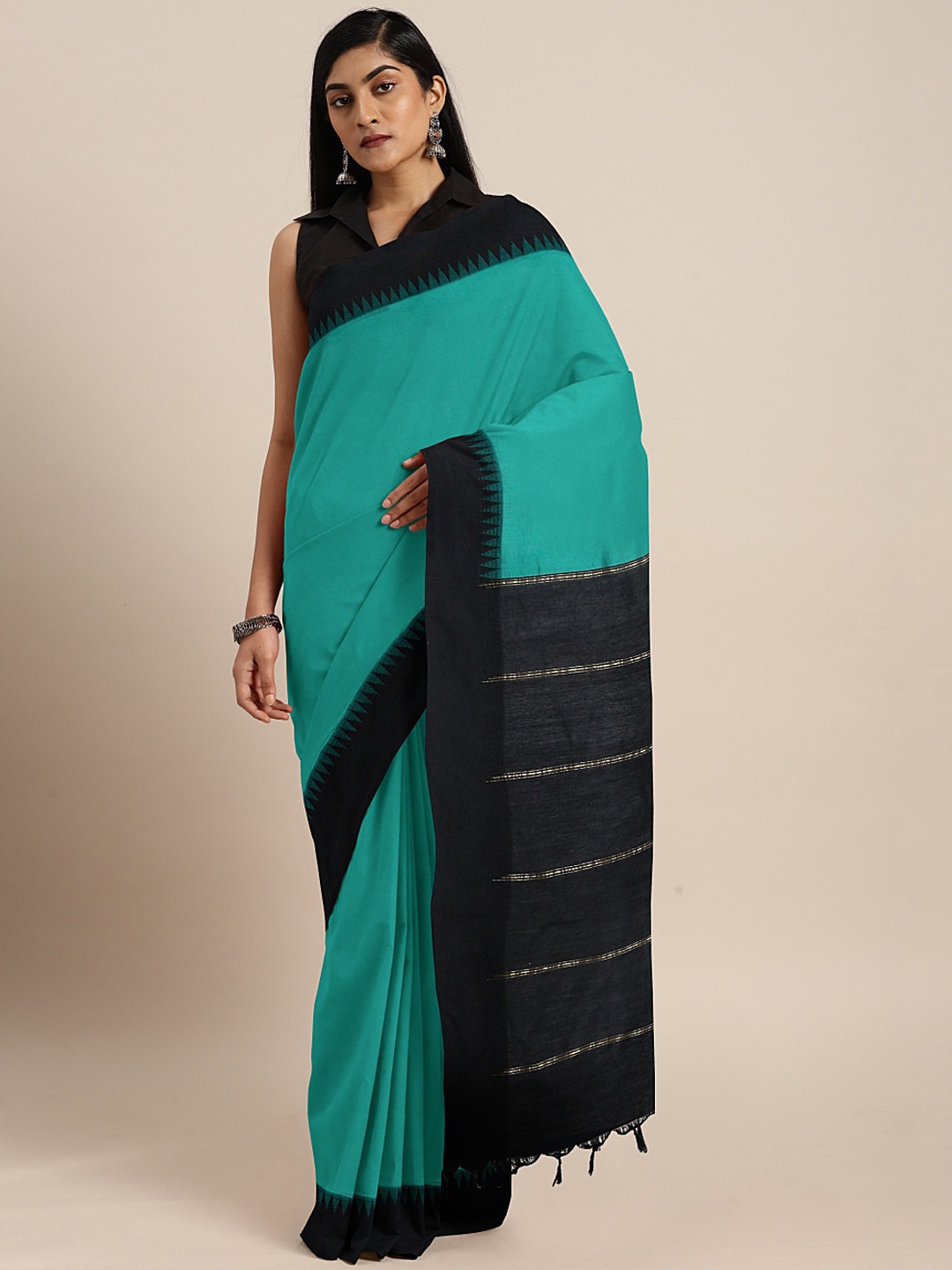 

aamna Sea Green Solid Pure Cotton Narayan Peth Handloom Saree