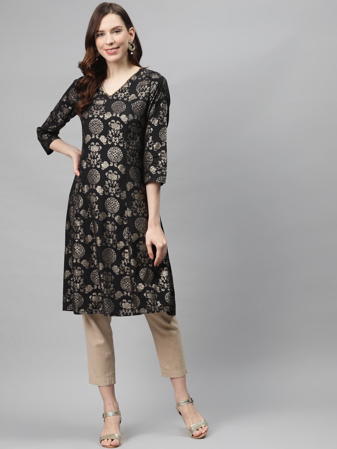 

Global Desi Women Black & Golden Printed A-Line Kurta