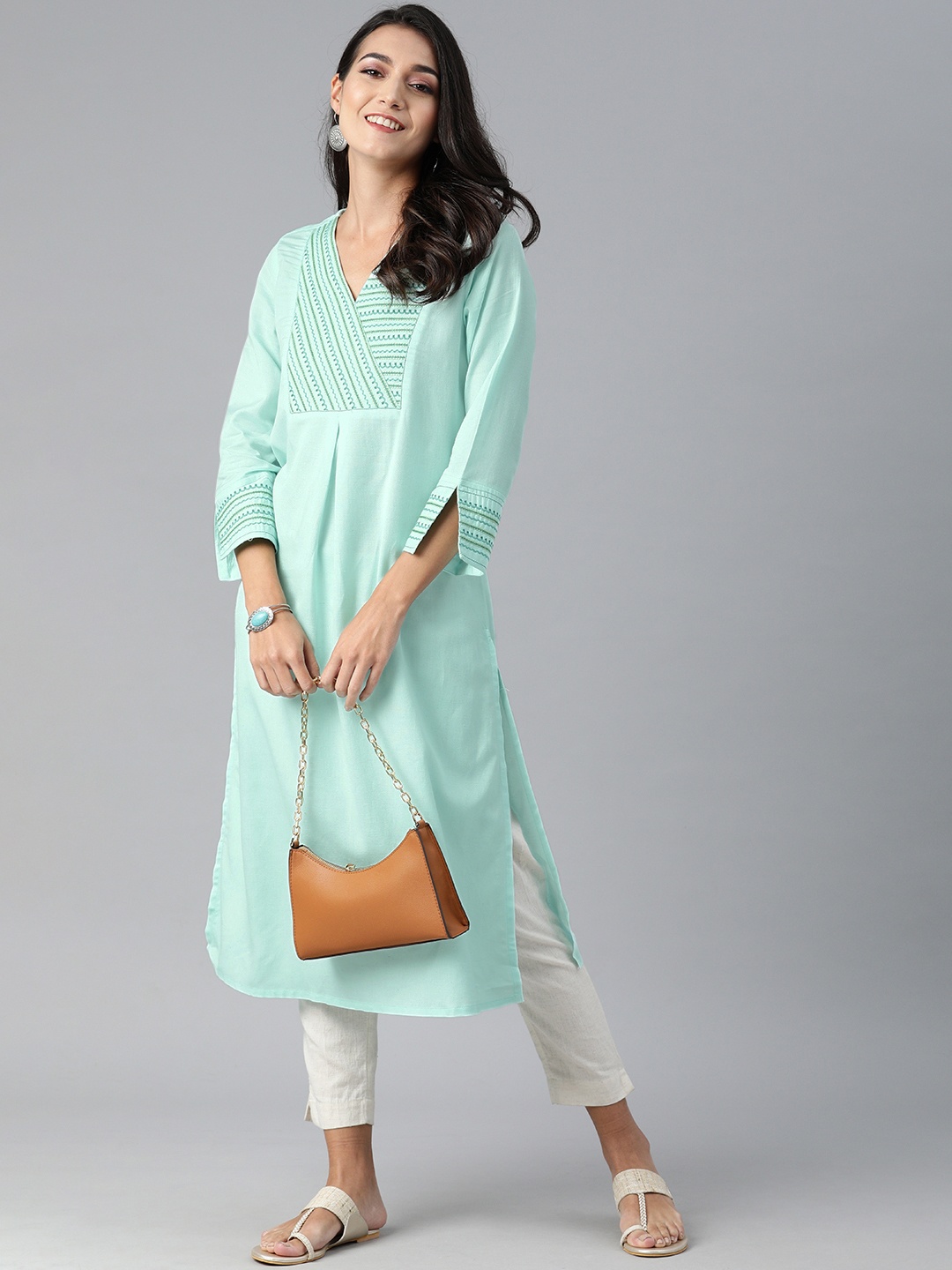 

Global Desi Women Sea Green Embroidered Thread Work Kurta