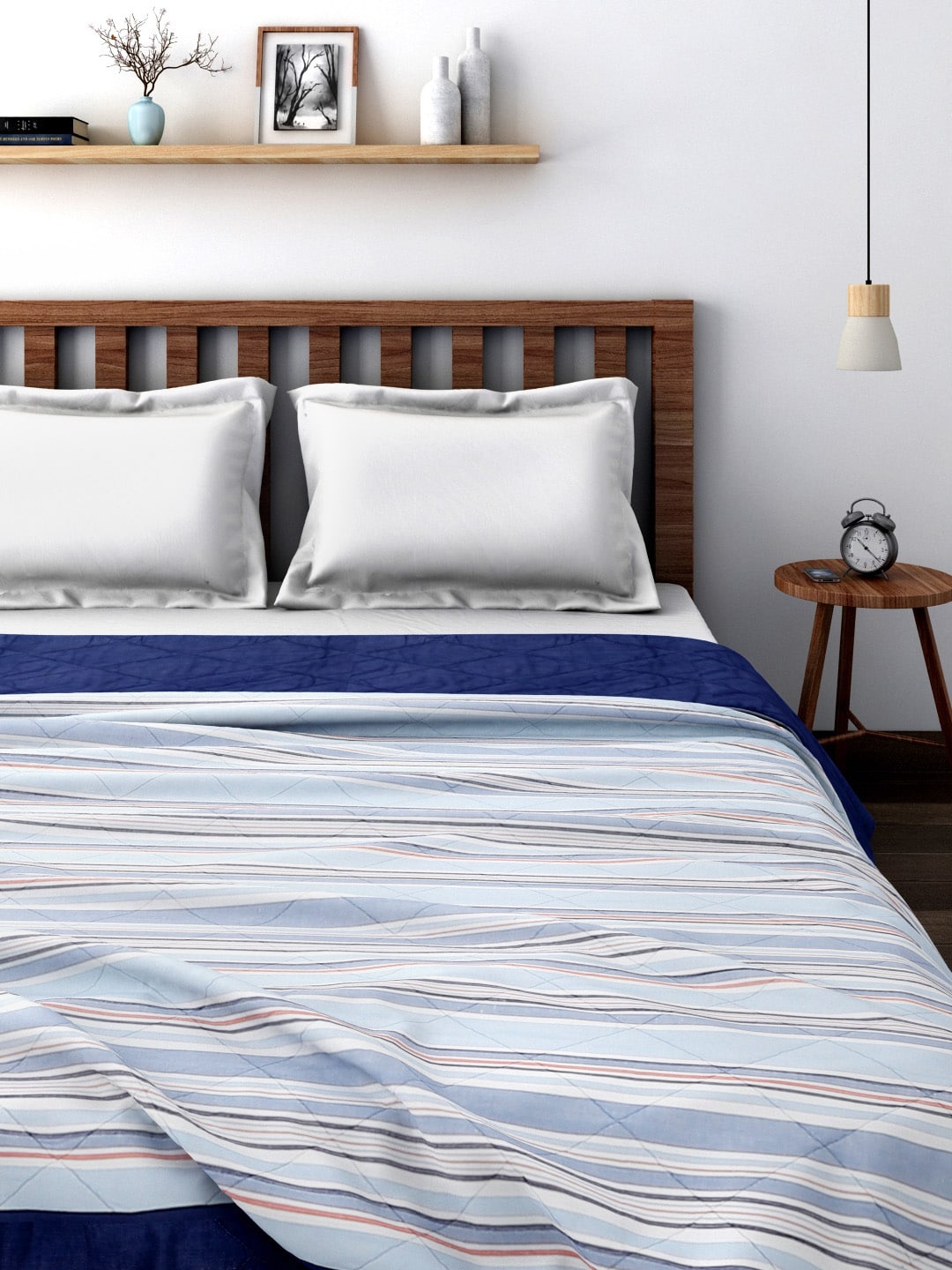 

little MASPAR Blue 120 GSM Striped Printed AC Double Quilt (Comforter)