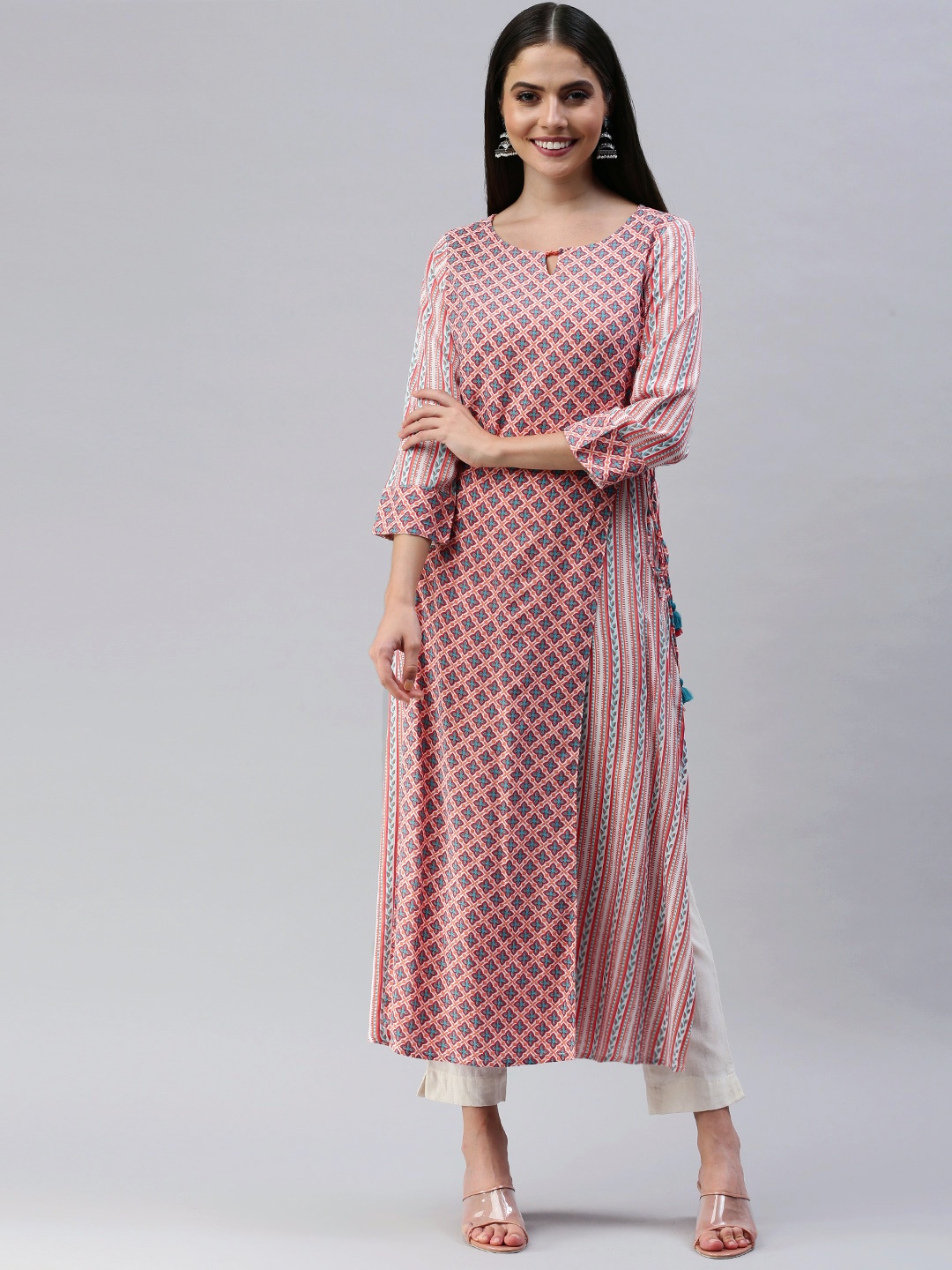

Global Desi Women Multi Ethnic Motifs Printed Layered Side Tie-Up Kurta