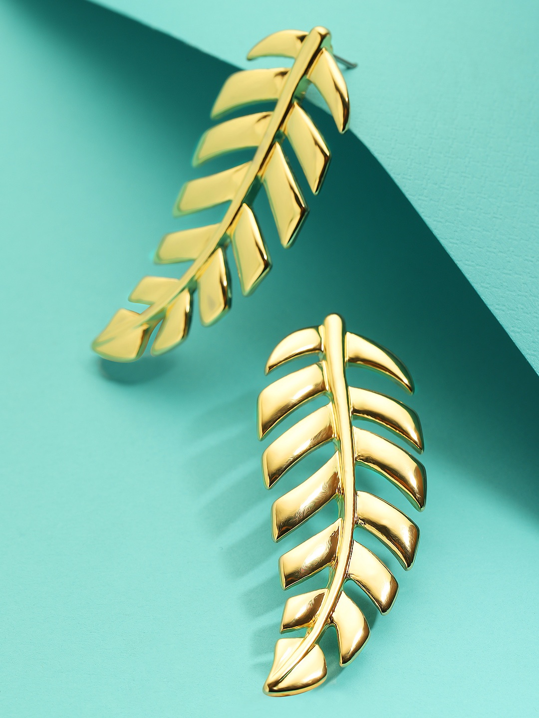 

TOKYO TALKIES X rubans FASHION ACCESSORIES Gold-Plated Leaf Shape Drop Earrings