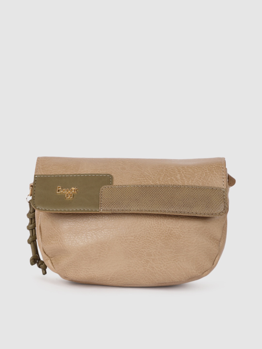 

Baggit Beige Textured Sling Bag