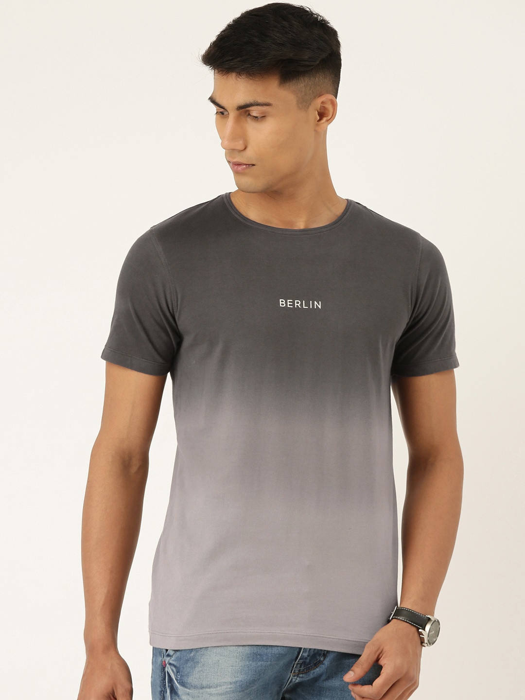 

Difference of Opinion Men Grey Dyed Round Neck T-shirt