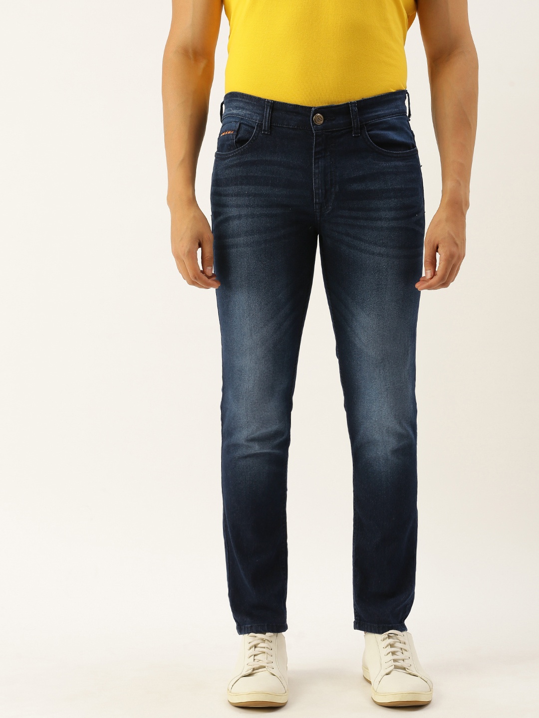 

The Indian Garage Co Men Blue Slim Fit Low-Rise Clean Look Stretchable Jeans