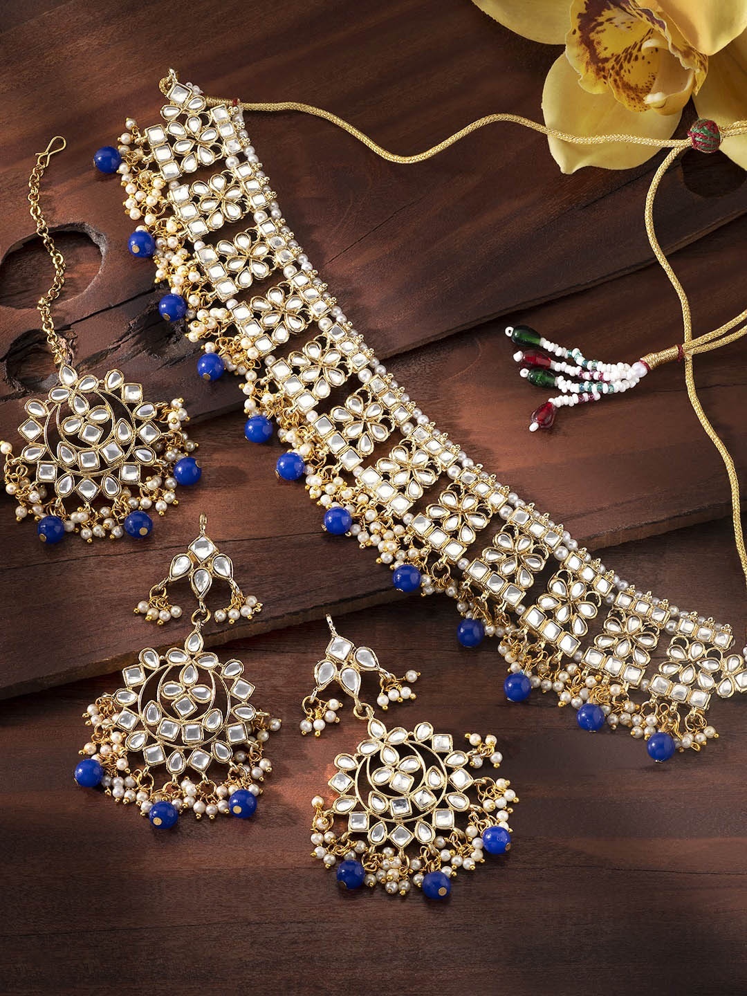 

Peora Blue Gold-Plated Kundan Studded Jewellery Set