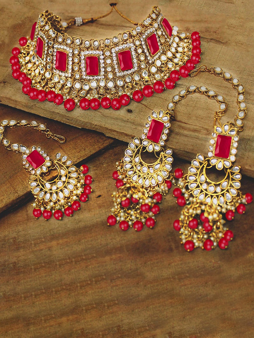 

Peora Gold-Toned & Red Embellished Jewellery Set