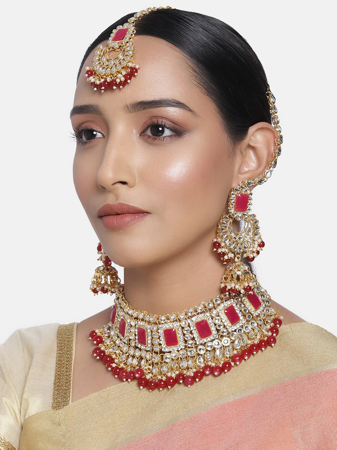 

Peora Gold-Toned & Maroon Embellished Jewellery Set