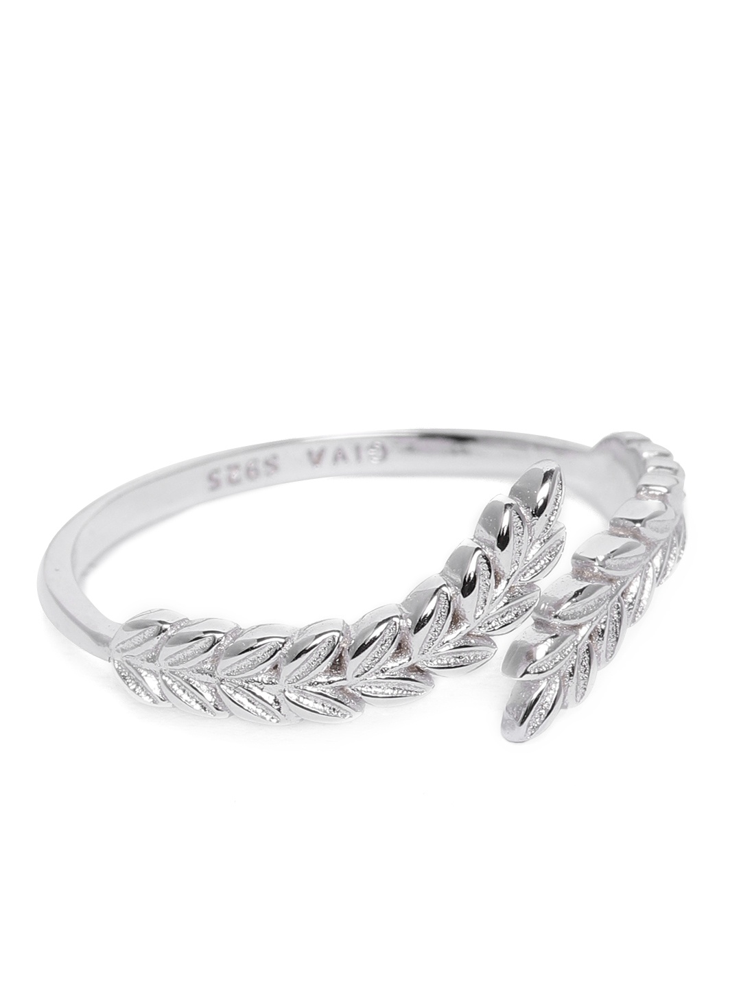 

GIVA 925 Sterling Silver Rhodium Plated Silver Zircon Embrace Adjustable Ring