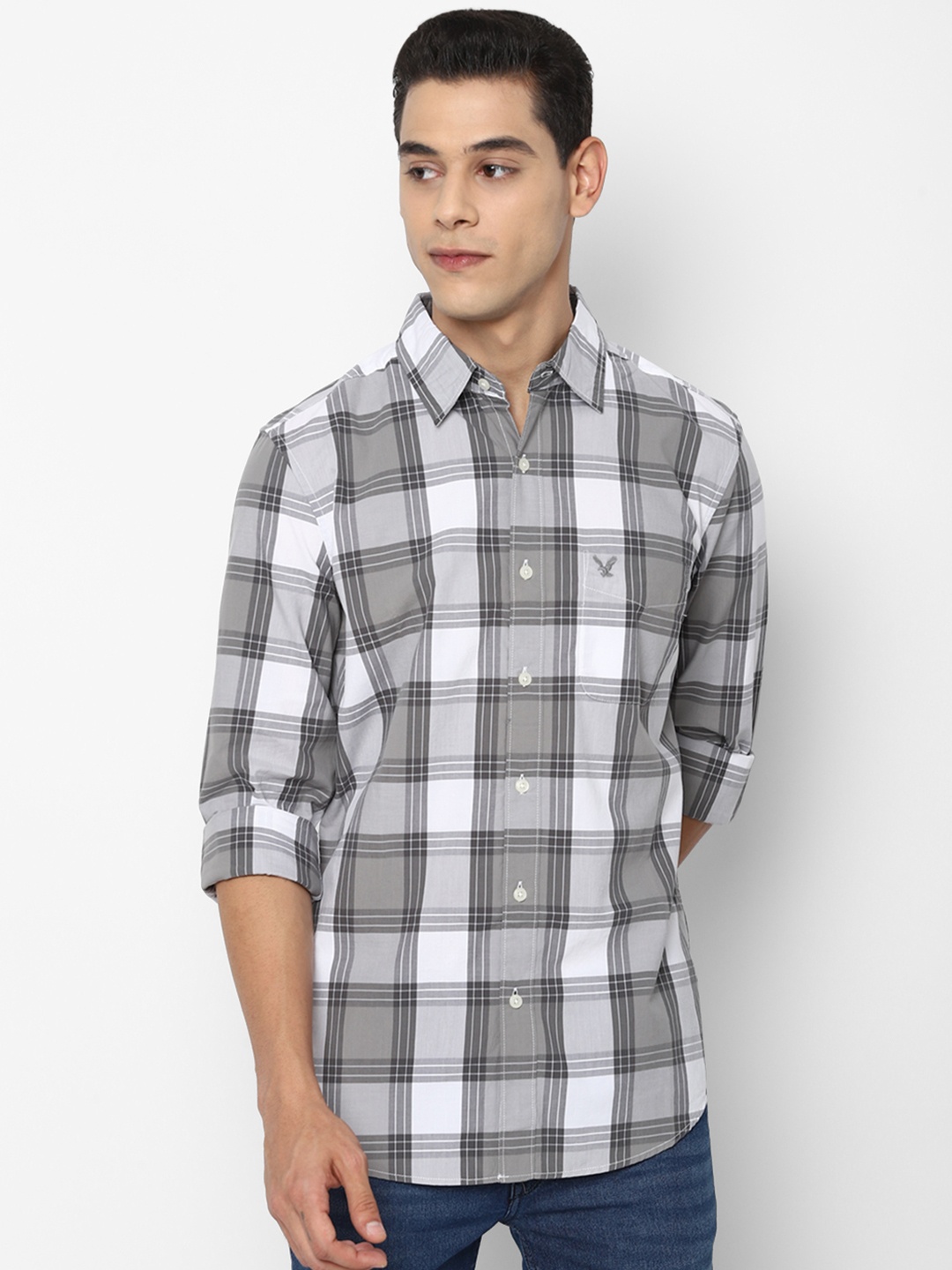 

AMERICAN EAGLE OUTFITTERS Men Grey & White Slim Fit Checked Cotton Casual Shirt