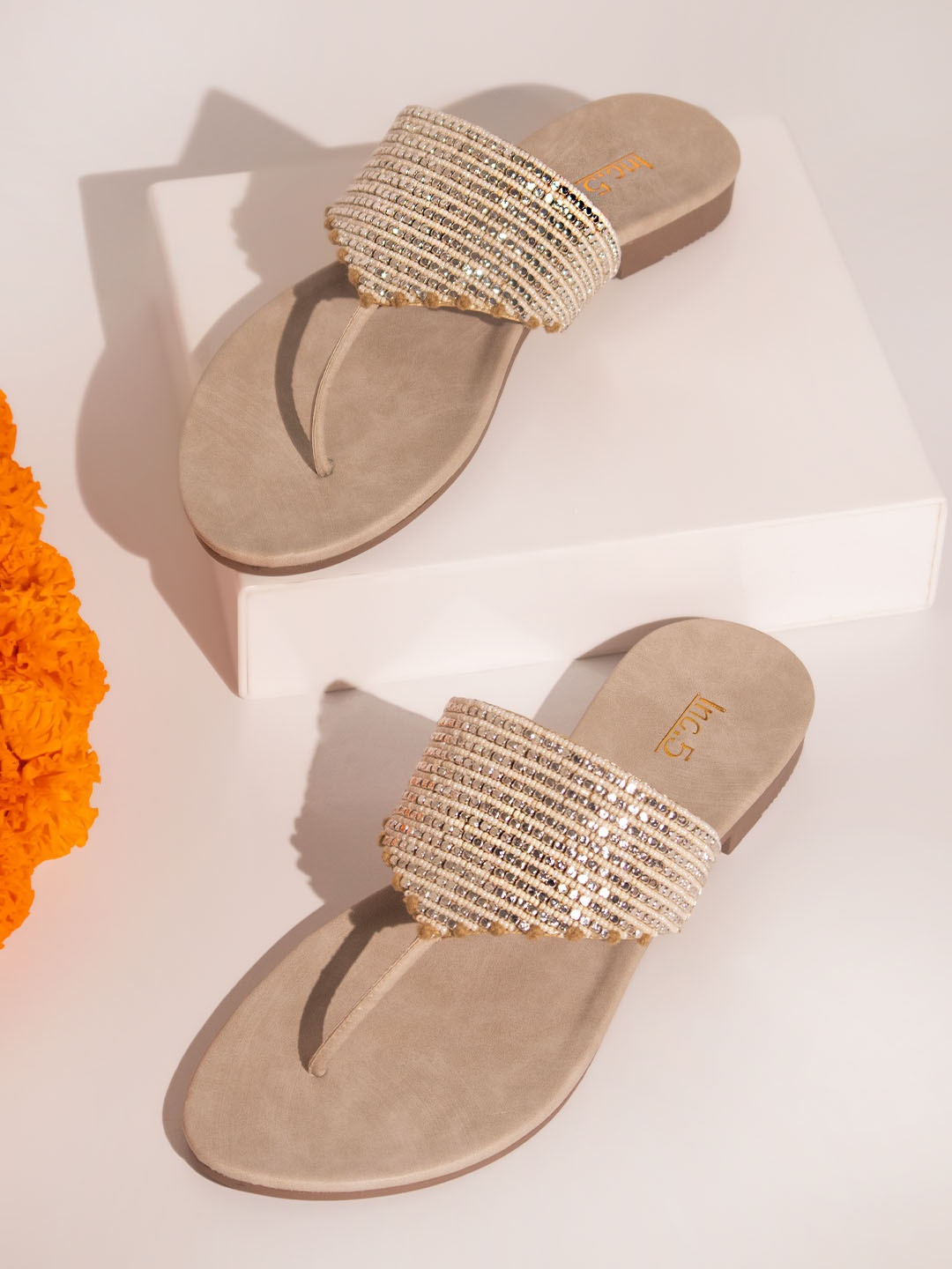 

Inc 5 Women Beige Embellished Sandals