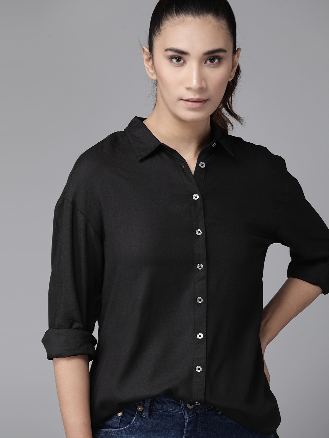 

The Roadster Lifestyle Co Greenturn Women Black Regular Fit Solid Casual ECOVERO Sustainable Shirt