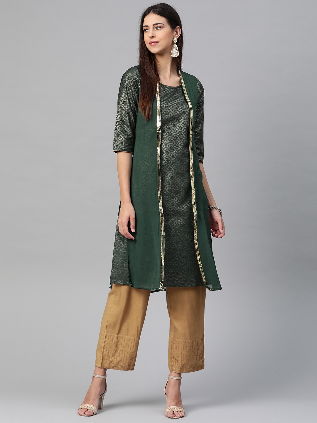 

AURELIA Women Green & Golden Geometric Printed Layered Kurta