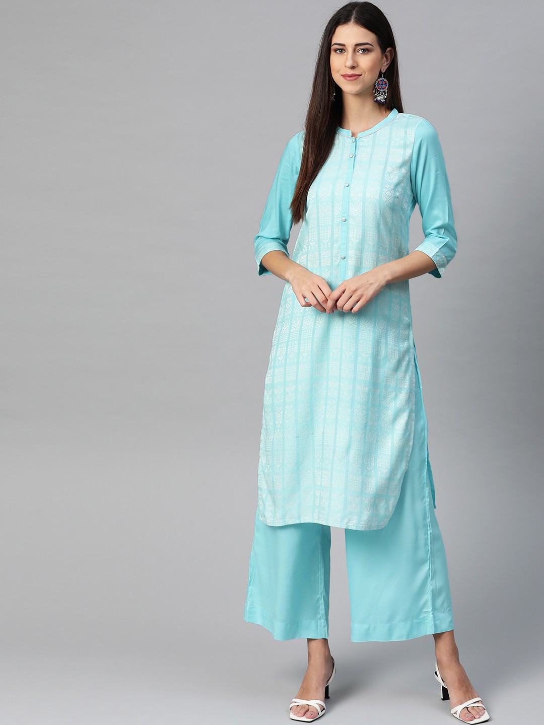

AURELIA Women Blue & White Woven Design Regular Kurta with Palazzos