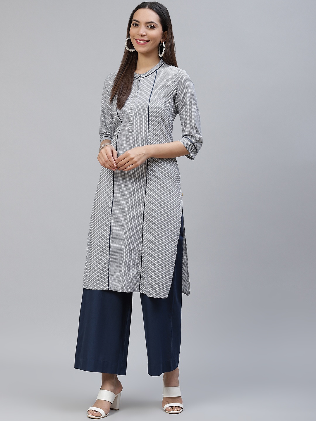 

AURELIA Women White & Navy Blue Printed Pure Cotton Kurta with Palazzos