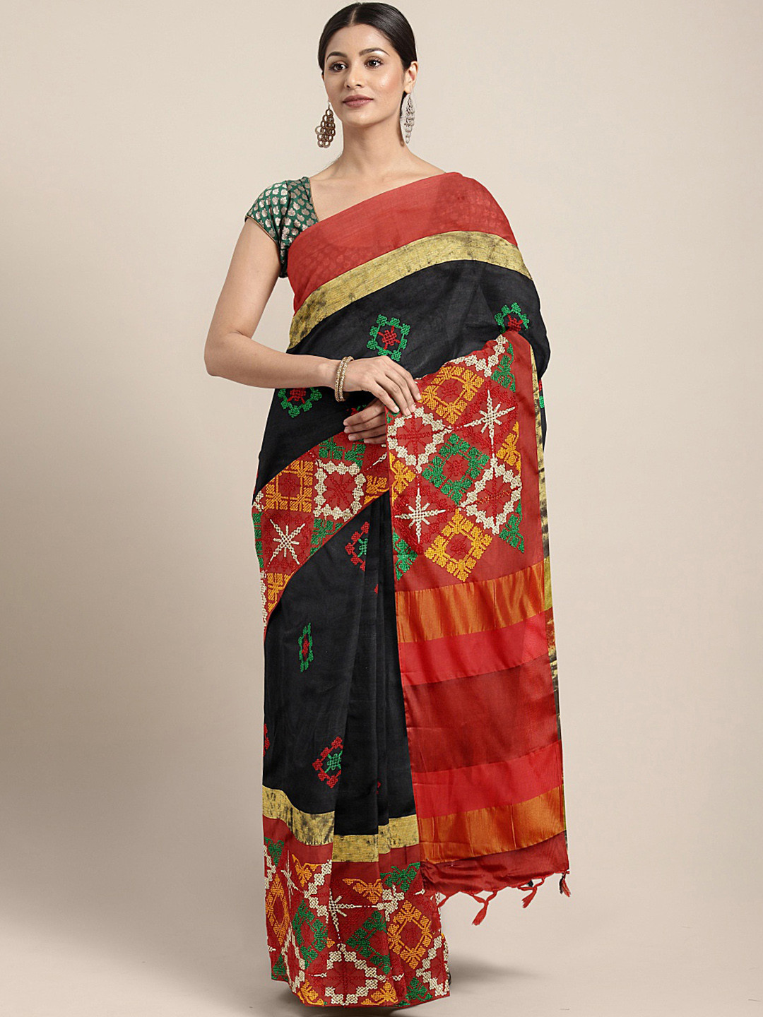 

Mitera Black Kutchi Embroidered Saree