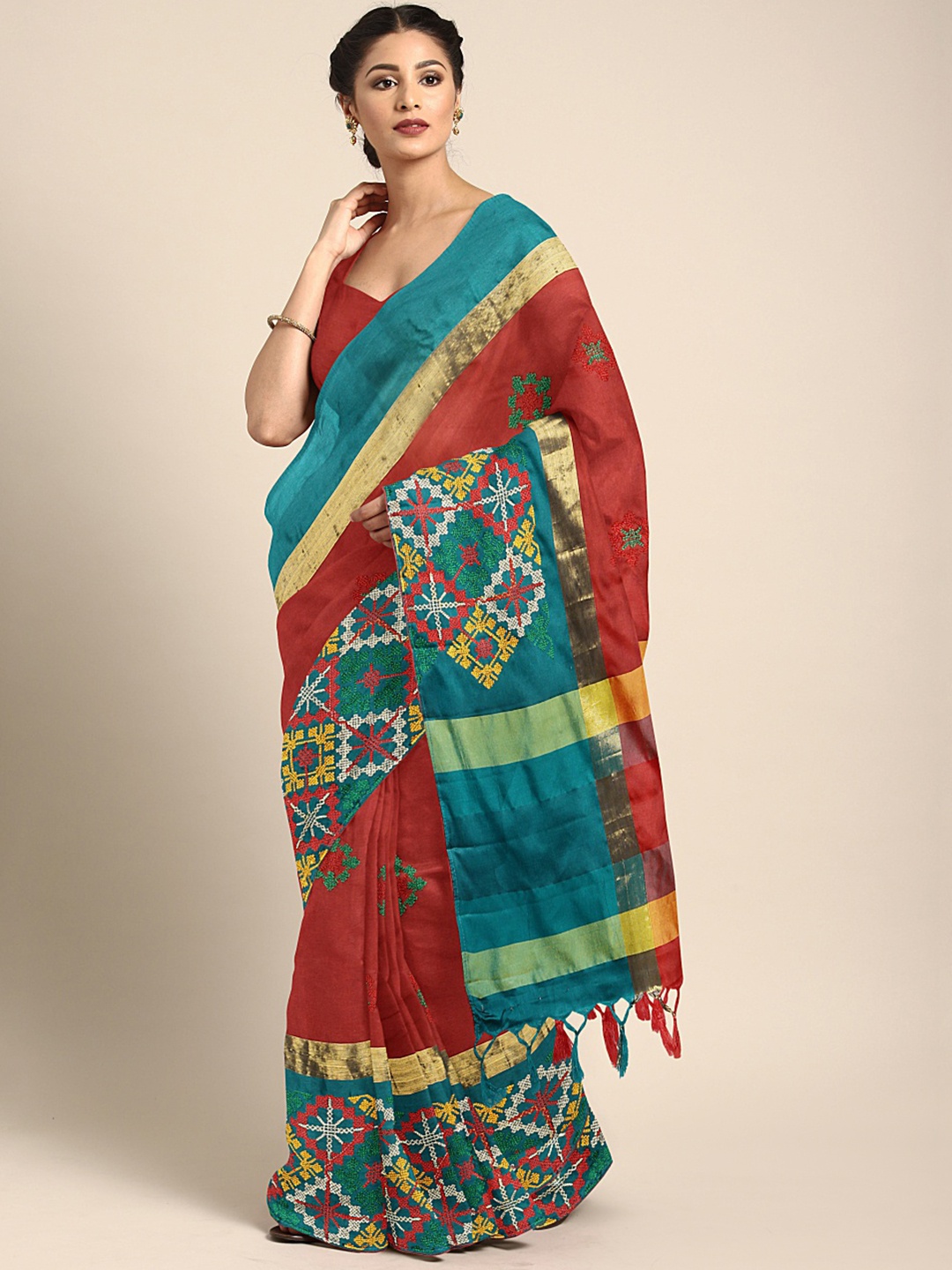 

Mitera Red Kutchi Embroidered Saree
