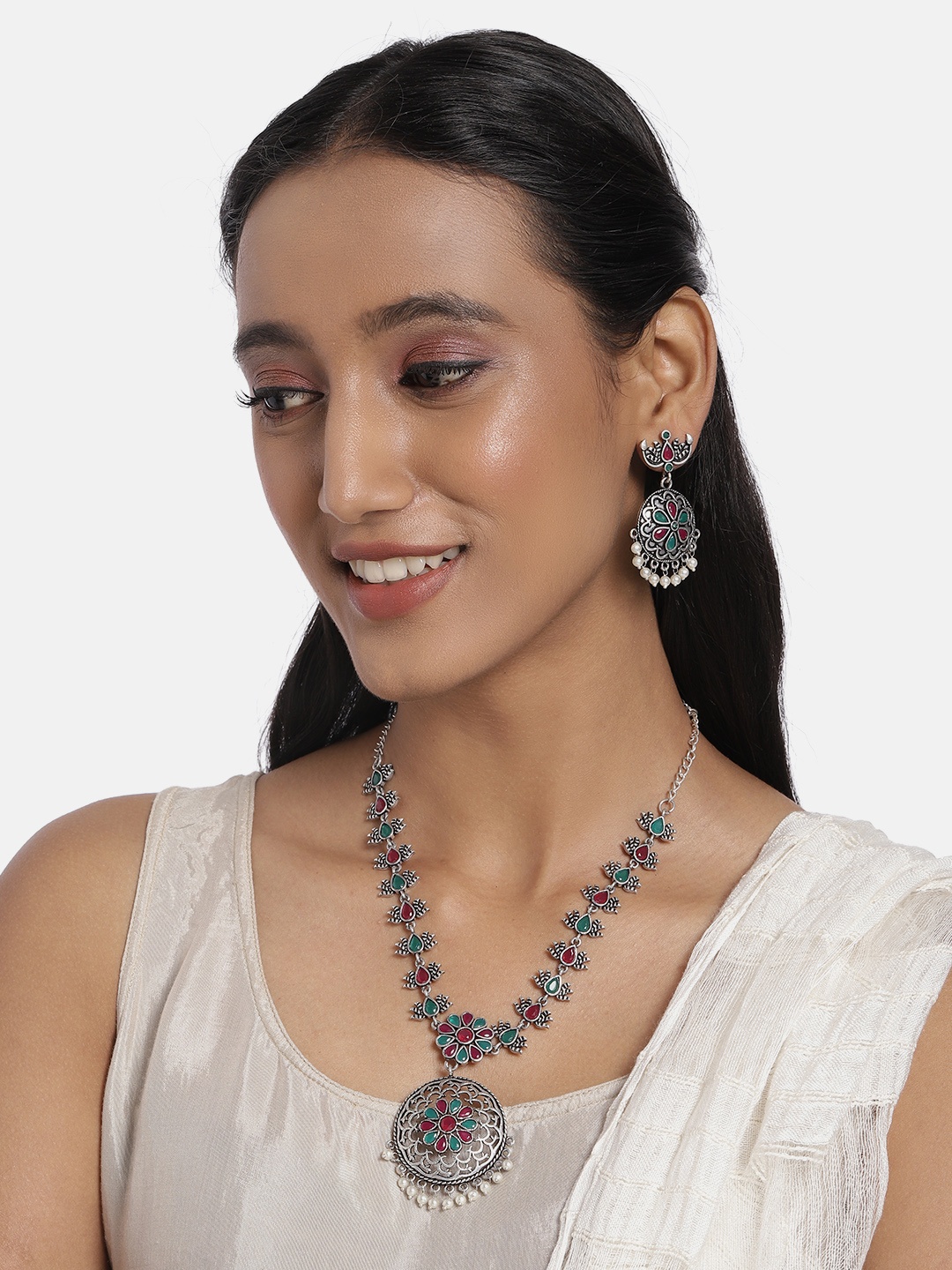 

AccessHer Red & Green Oxidised Silver-Plated Studded Jewellery Set
