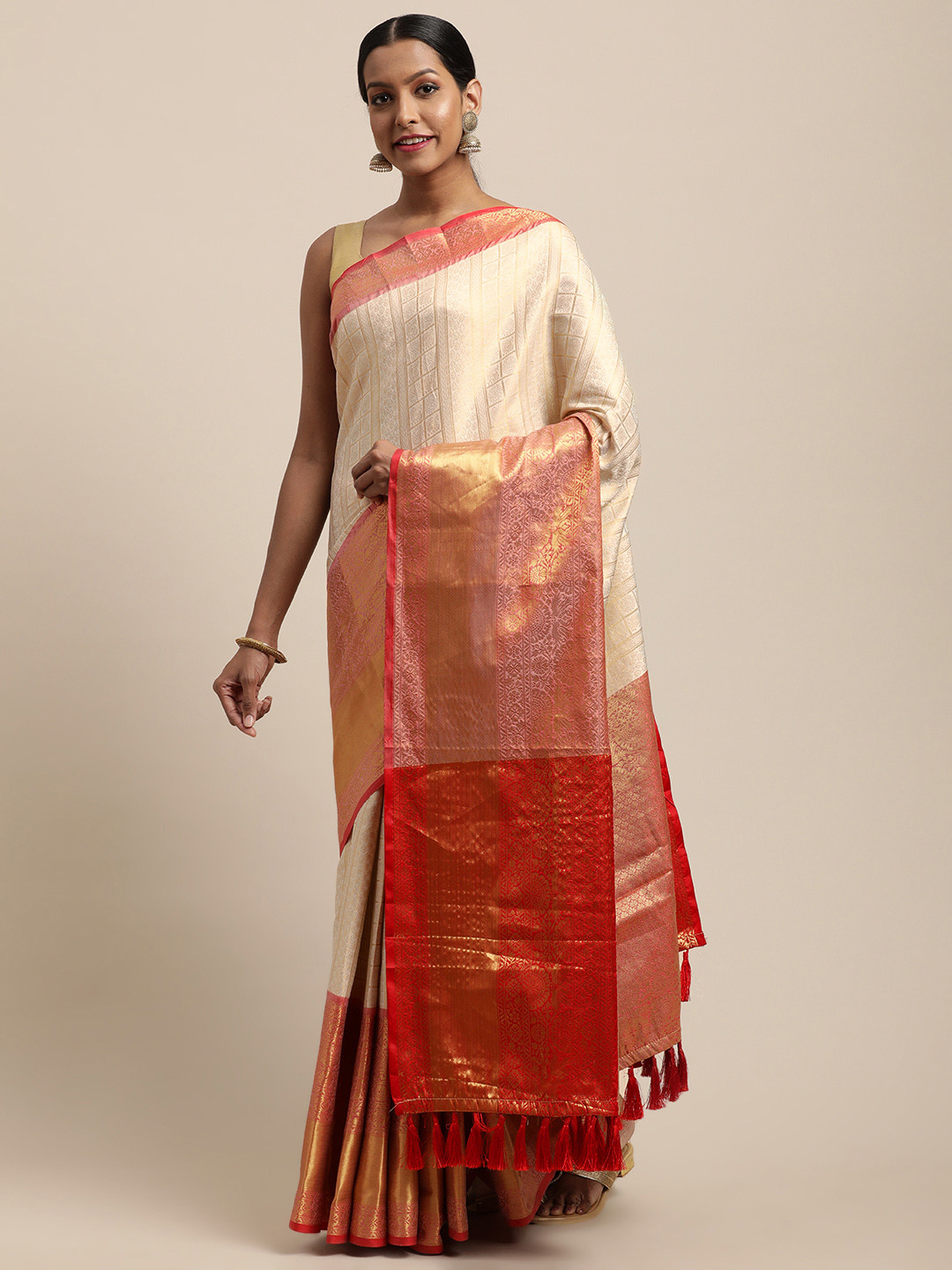 

VASTRANAND Off-White & Red Checked Banarasi Celebrity Saree
