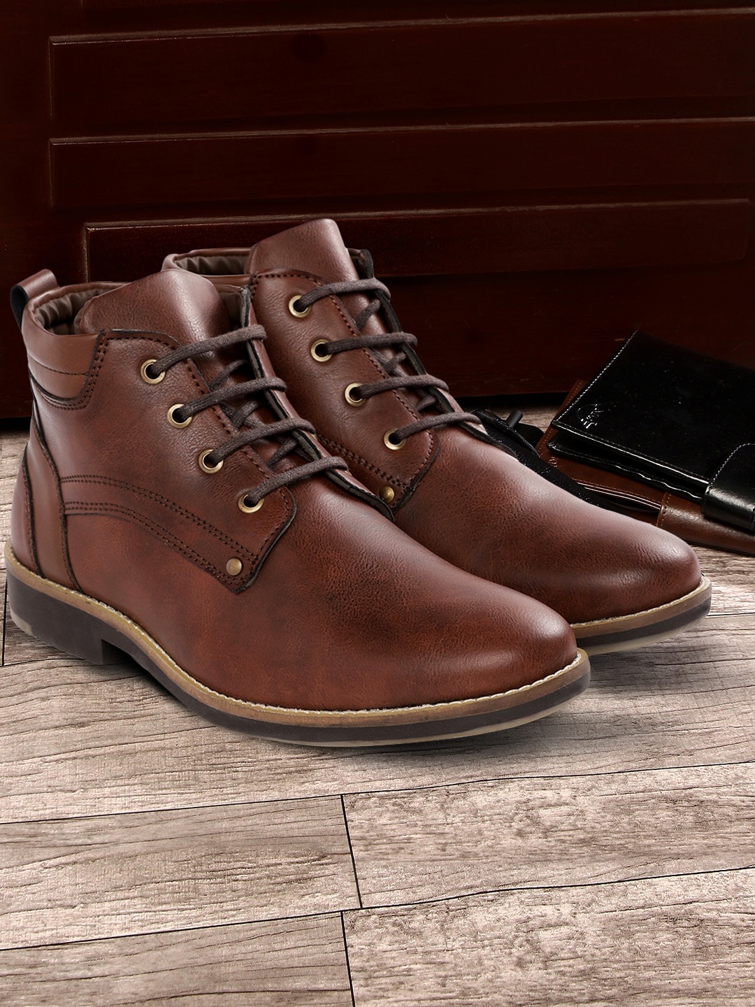 

Roadster Men Coffee Brown Solid Mid-Top Flat Boots
