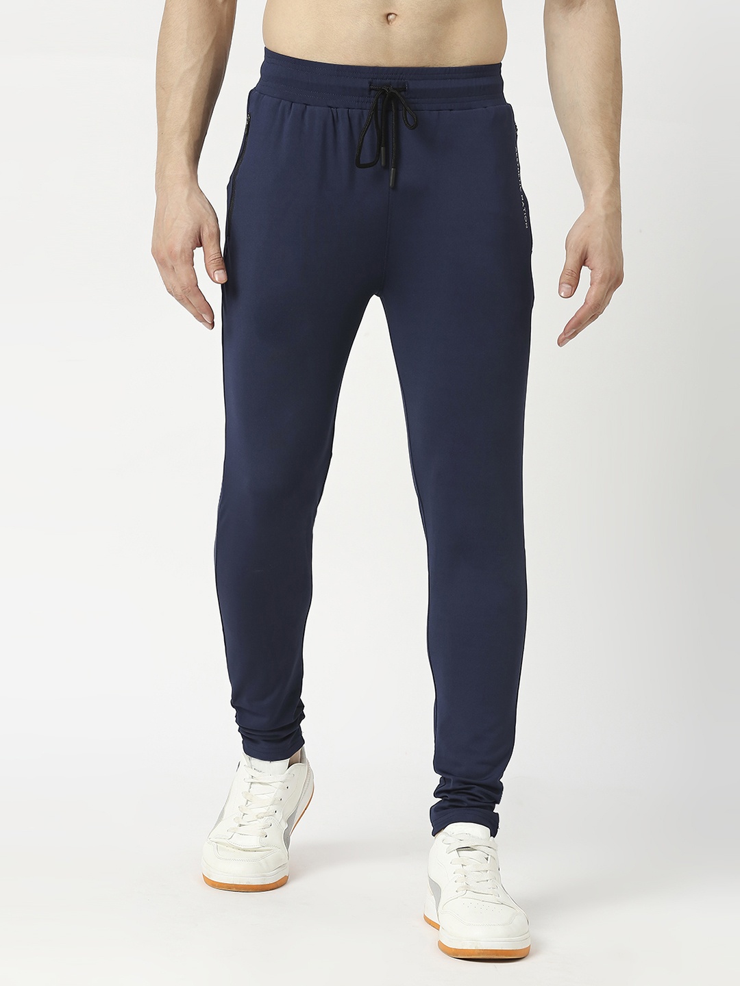 

AESTHETIC NATION Men Navy Blue Solid Slim-Fit Joggers