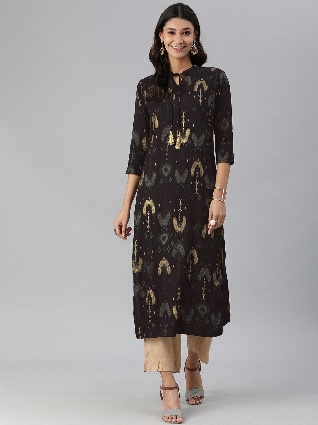 

Ksut women Black & Gold-Toned Printed Tie-up Neck Three-Quarter Sleeve Kurta