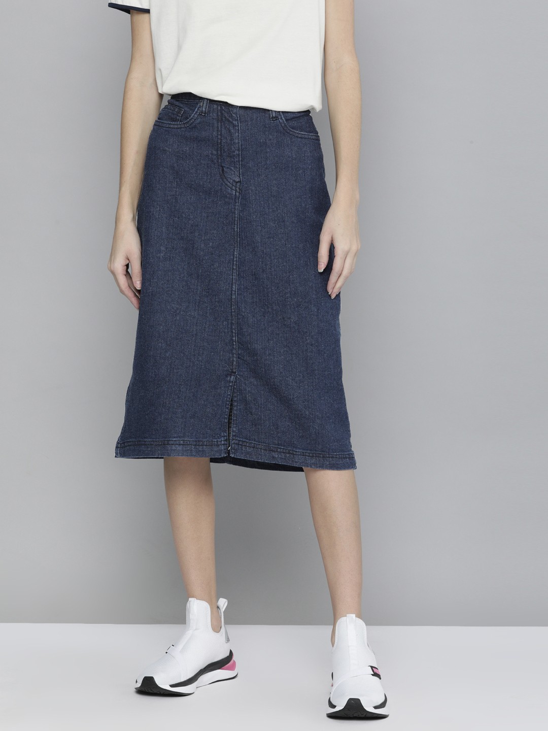 

Mast & Harbour Navy Blue Midi Straight Denim Skirt