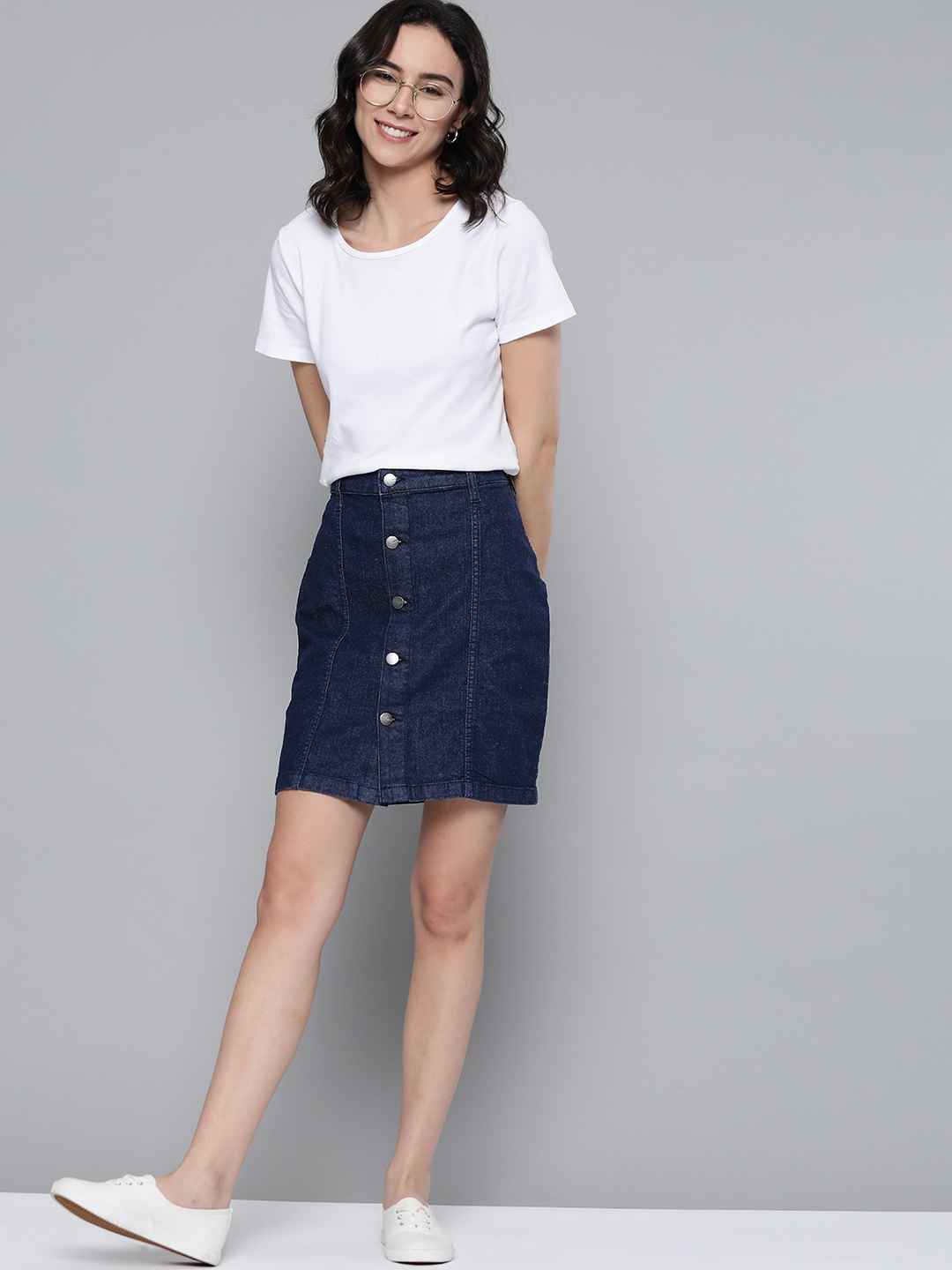 

Mast & Harbour Women Navy Blue Solid Denim Straight Skirt