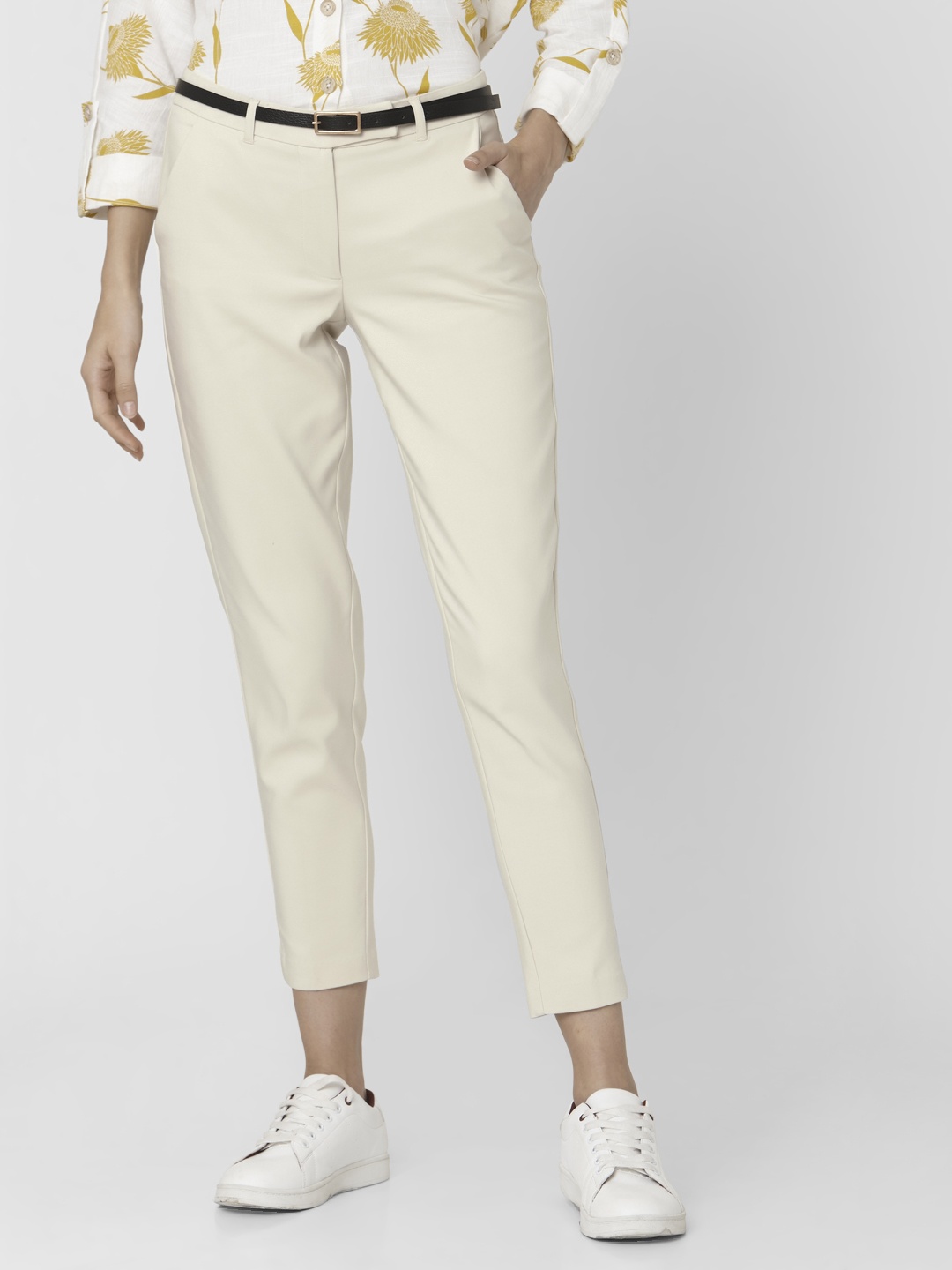 

Vero Moda Women Beige Regular Fit Solid Formal Trousers