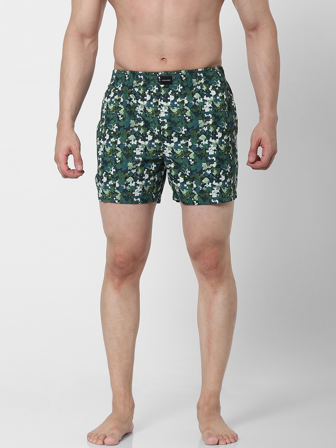 

Jack & Jones Men Green & White Printed Boxers 2443573001