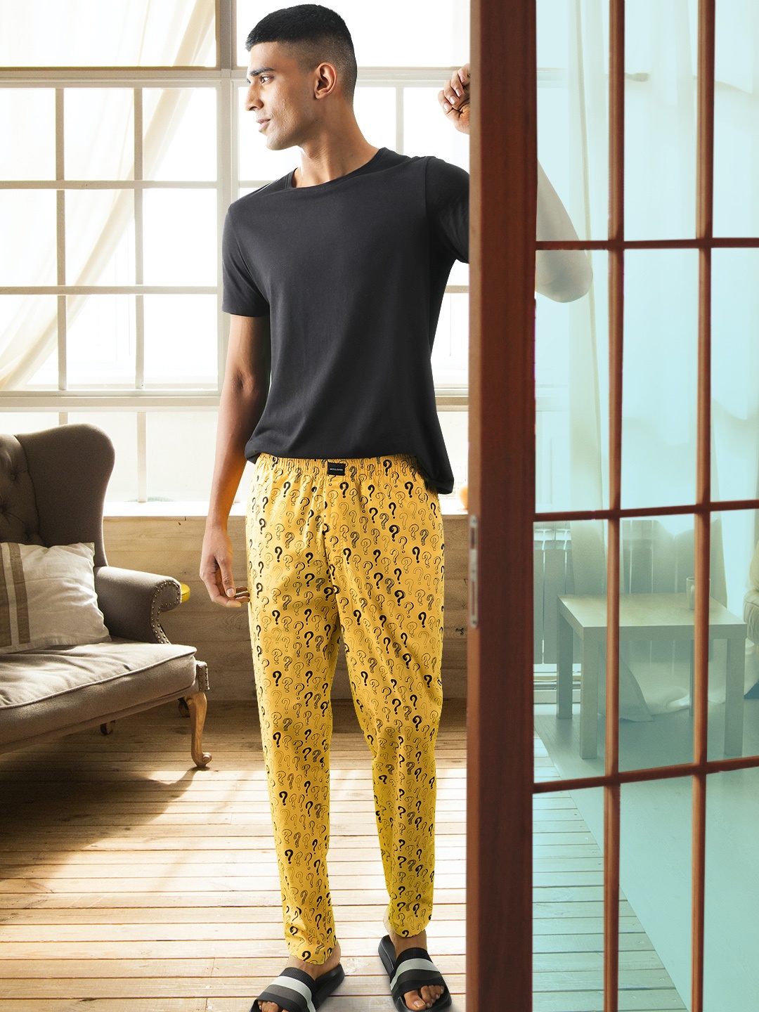 

Jack & Jones Men Yellow & Black Printed Lounge Pants