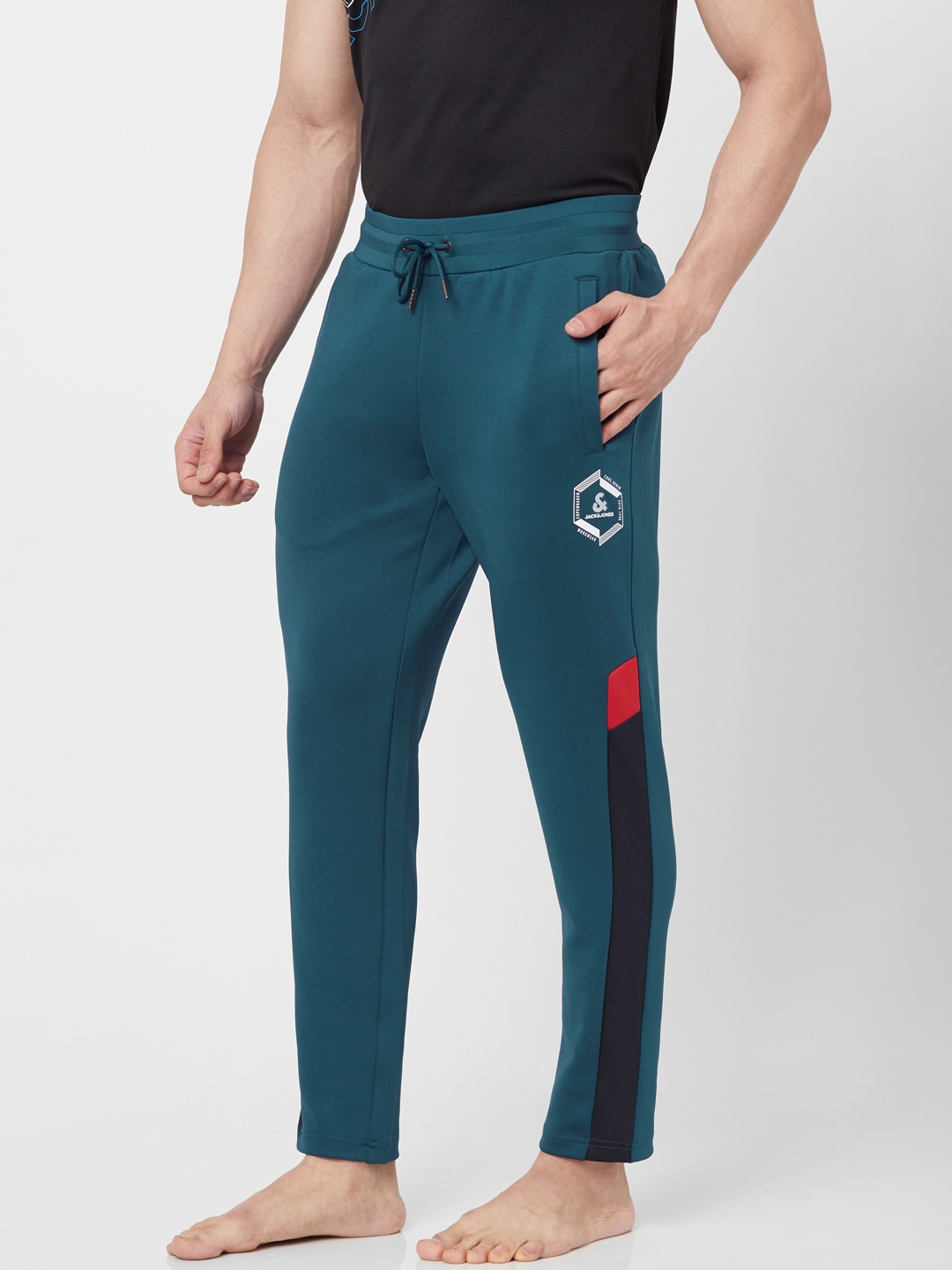 

Jack & Jones Men Blue Straight Fit Solid Lounge Pants with Side Stripe