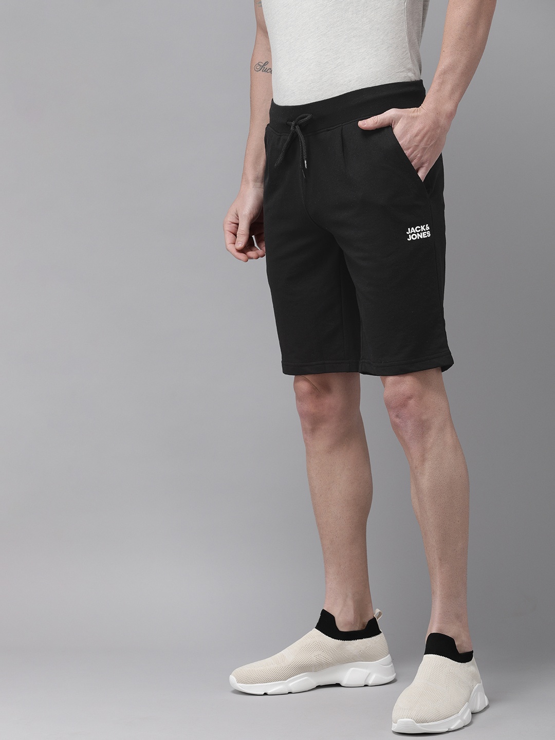 

Jack & Jones Men Black Solid Regular Fit Regular Shorts