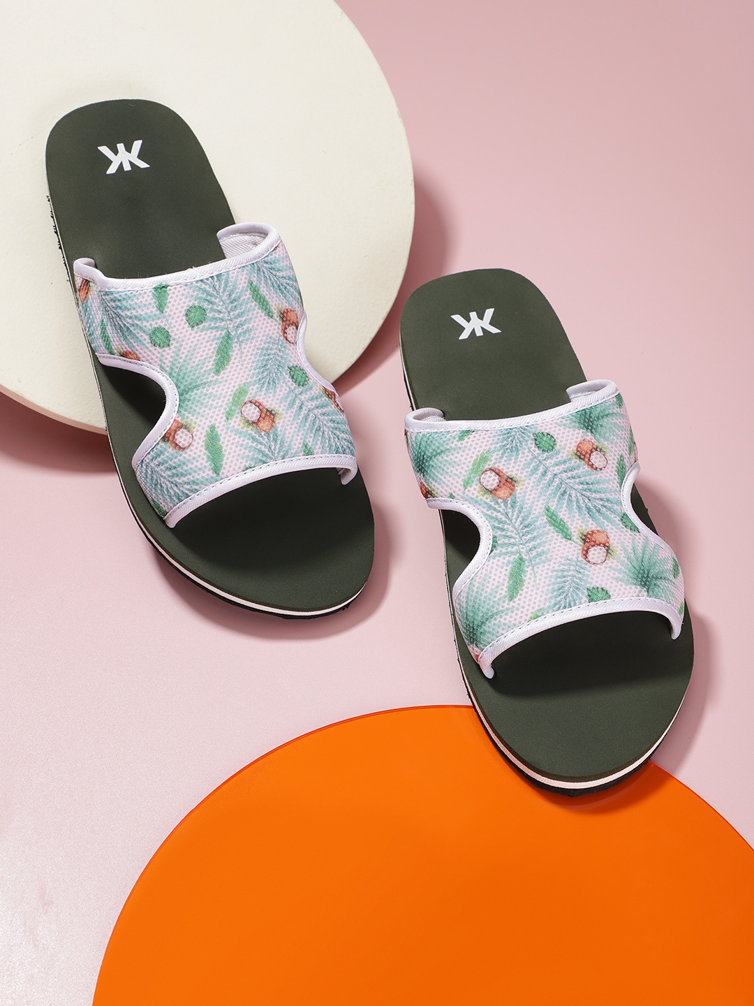 

Kook N Keech Men White & Green Printed Sliders Tropical Print Sliders with Cut Out Detail