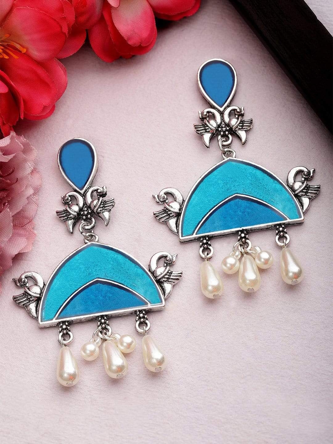 

Rubans Silver-Toned & Blue Contemporary Drop Earrings